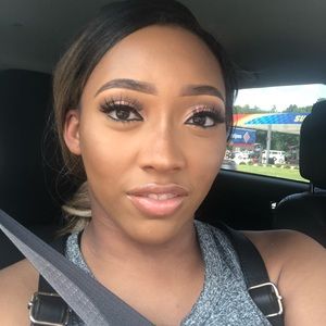 Meet your Posher, Tajah